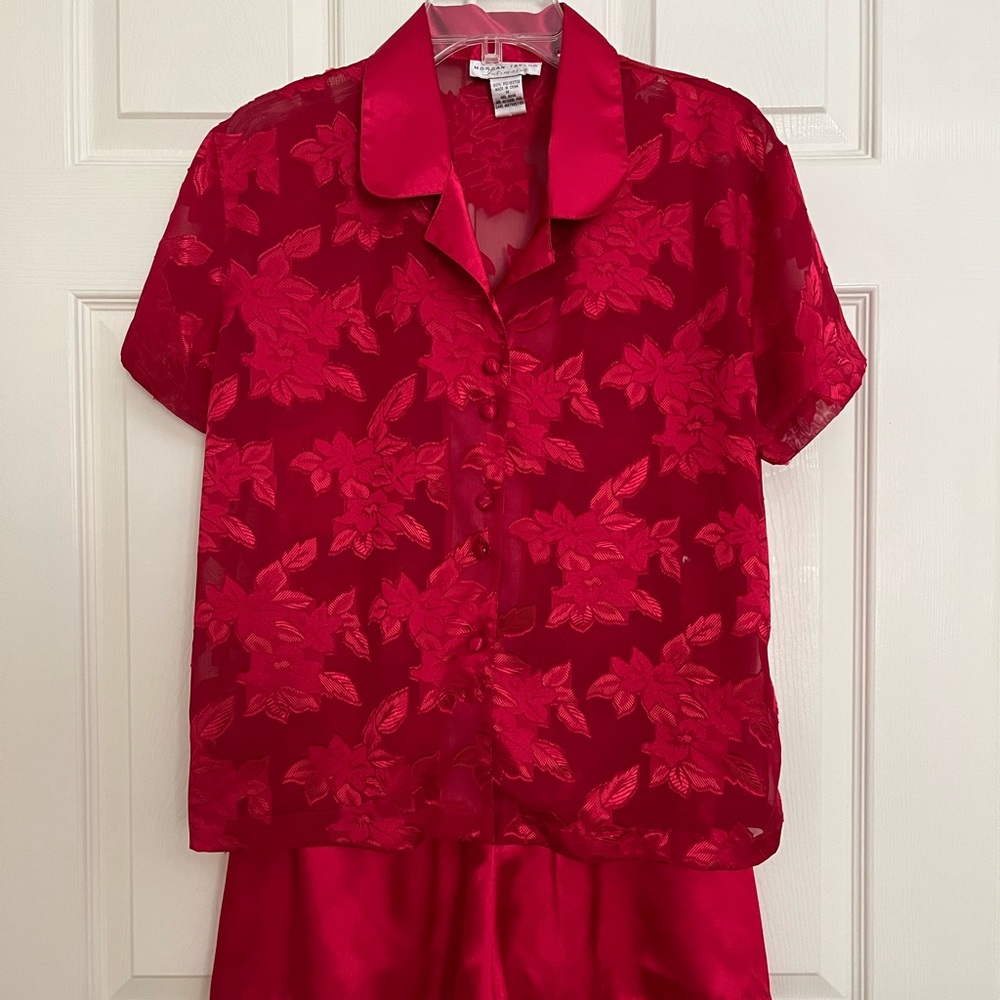 Morgan Taylor Intimates satin pajama shirt & shorts SEXY!